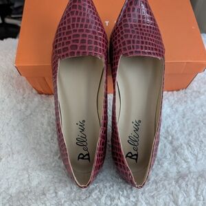 Bellini Women's Red Crocodile-Patterned Shoes